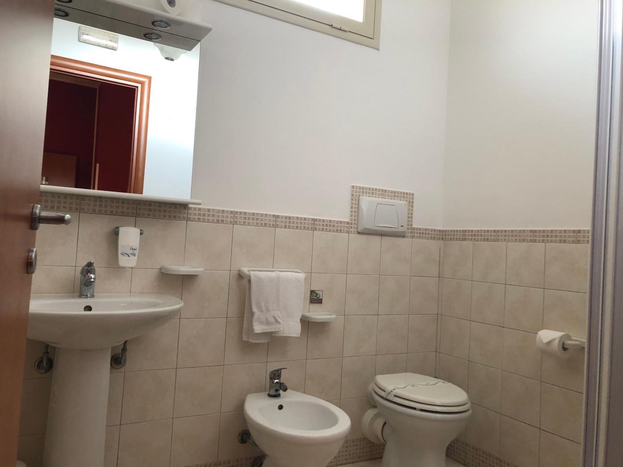 Il Tempio Di Hera Marinella di Selinunte Ruang foto